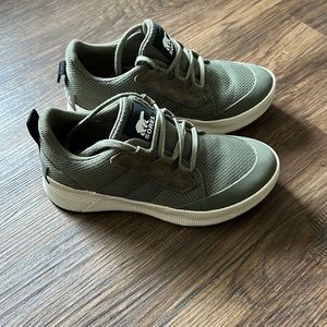 Sorel sneakers